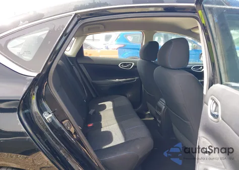 2018 Nissan Sentra Sr z USA, uszkodzony, nr VIN 3N1AB7AP1JY269315